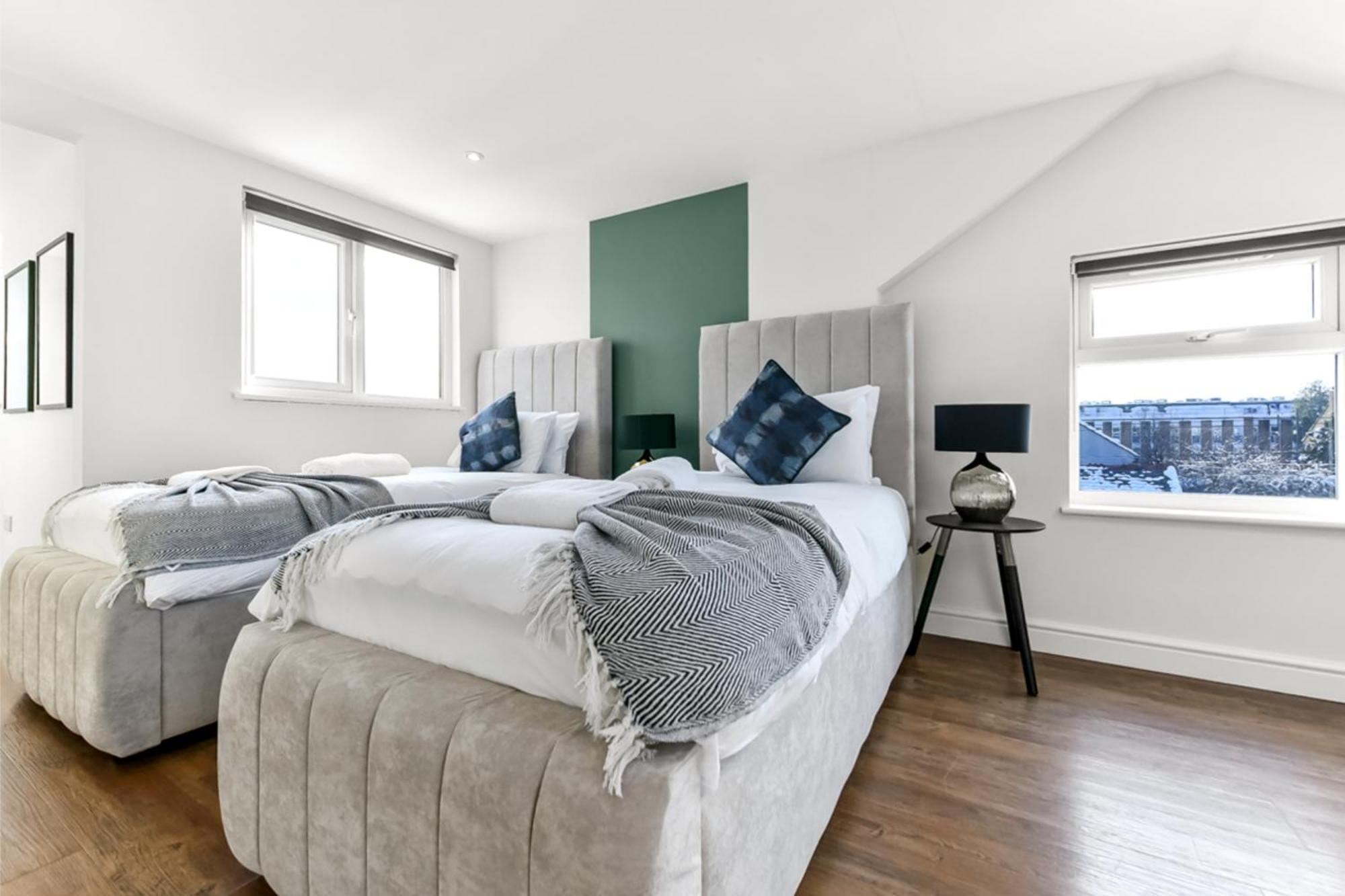 エンフィールドModern And Hearty Houseアパートメント エクステリア 写真