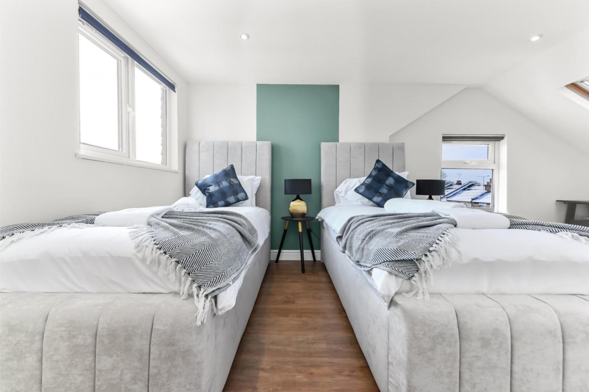 エンフィールドModern And Hearty Houseアパートメント エクステリア 写真